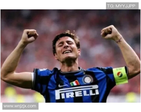 从贫困少年到绿茵场传奇有名足球明星的成长历程揭秘 从贫困少年到绿茵场传奇有名足球明星的成长历程揭秘